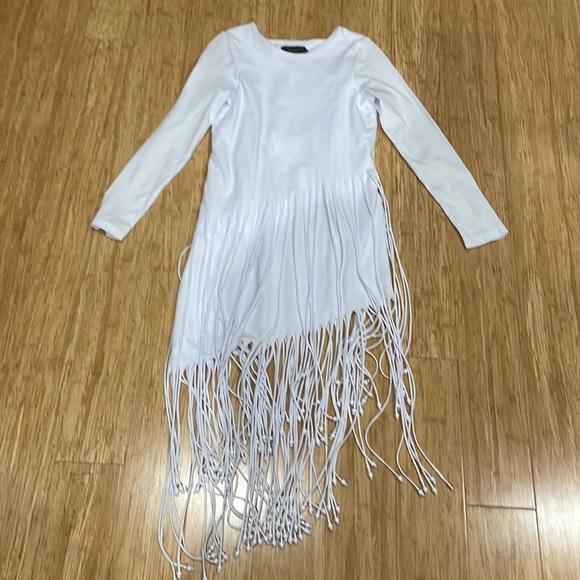 Fun fringed dress white size 2 - Picture 10 of 10